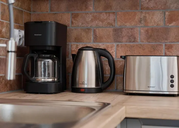 Piekna With Parking By Renters Appartement Wrocław