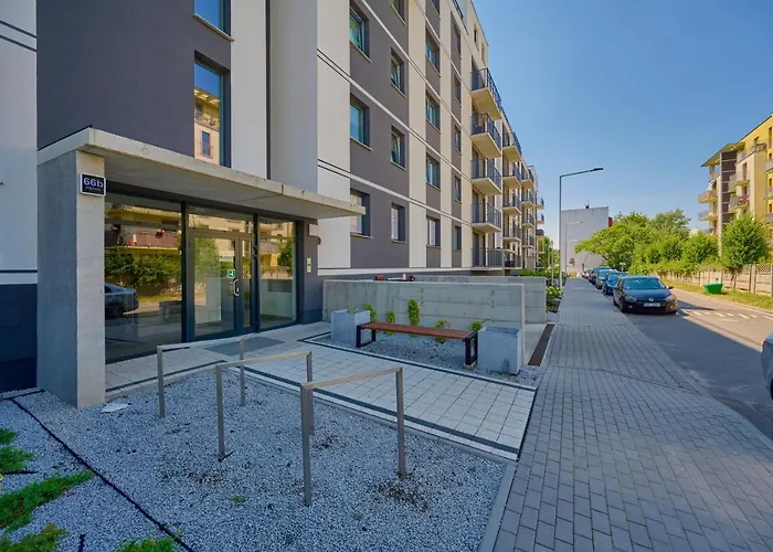 Piekna With Parking By Renters * Wrocław