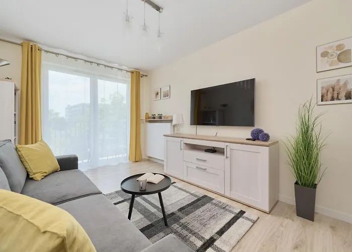 Piekna With Parking By Renters Wrocław